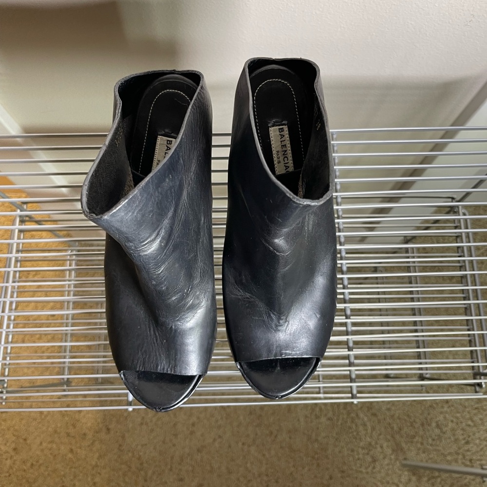 BALENCIA Black Peep-Toe Ankle Bo